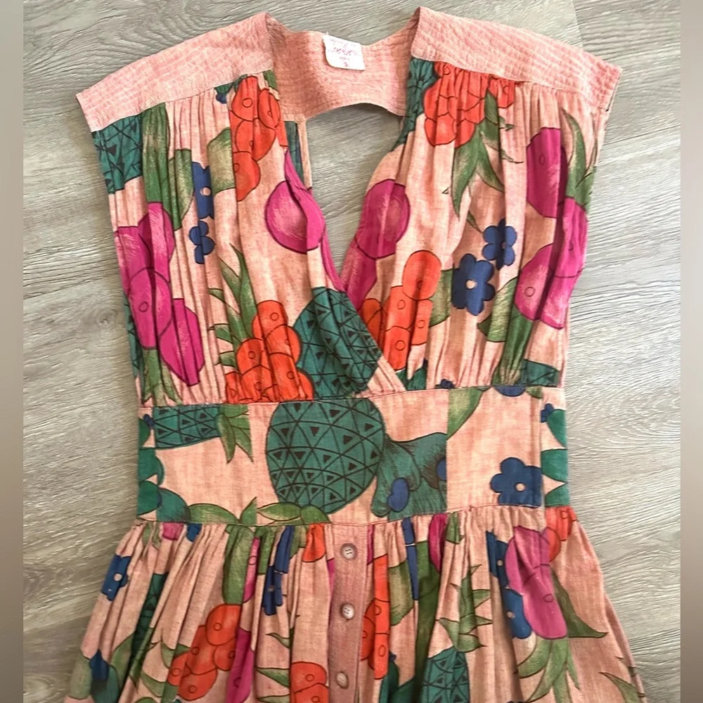 Vintage Flower Dress - Picture 2 of 4